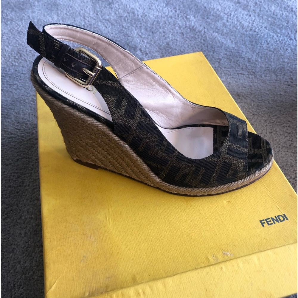 Fendi Wedge Espadrille Brand New ‼️Size 39